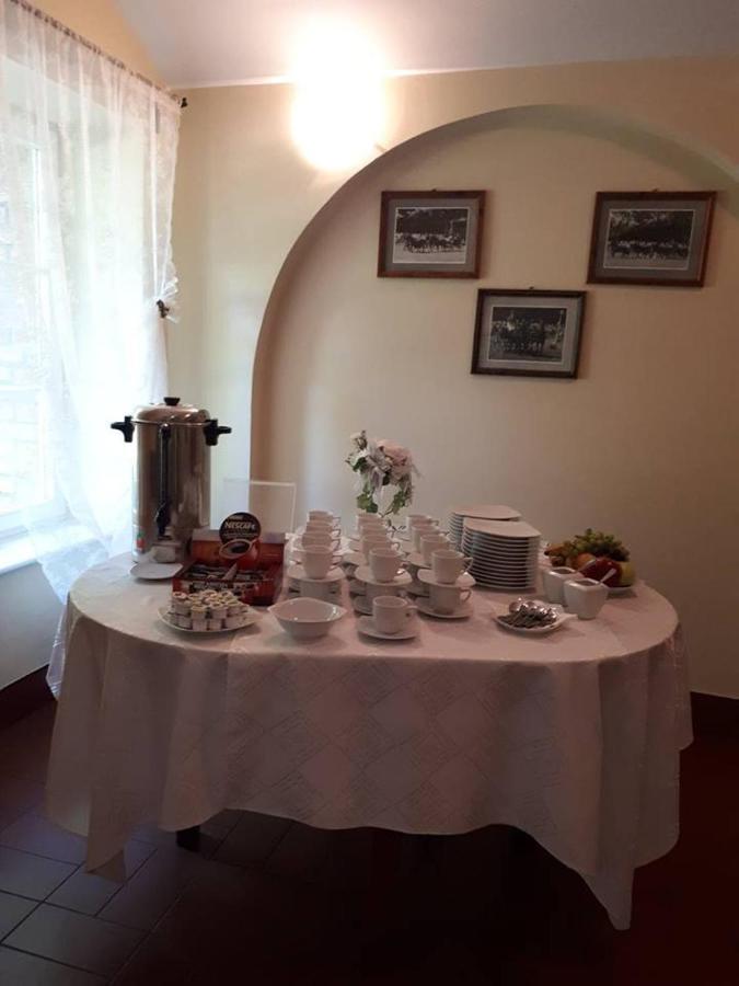 Stado Ogierow Sierakow Hotel Sierakow  ภายนอก รูปภาพ
