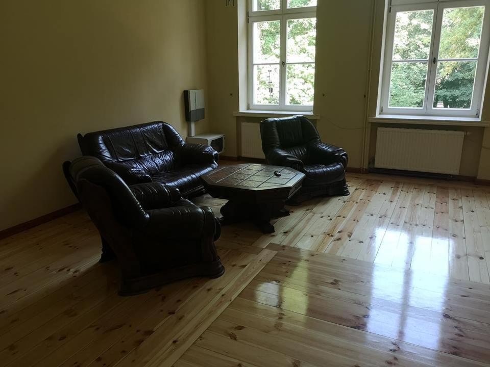 Stado Ogierow Sierakow Hotel Sierakow  ภายนอก รูปภาพ