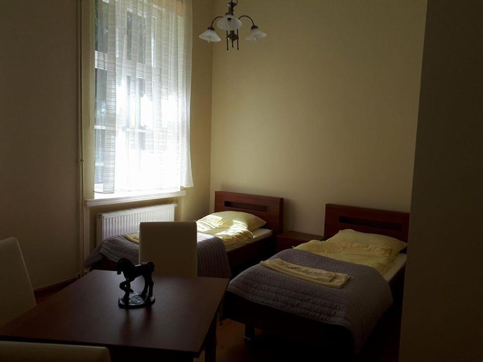 Stado Ogierow Sierakow Hotel Sierakow  ภายนอก รูปภาพ